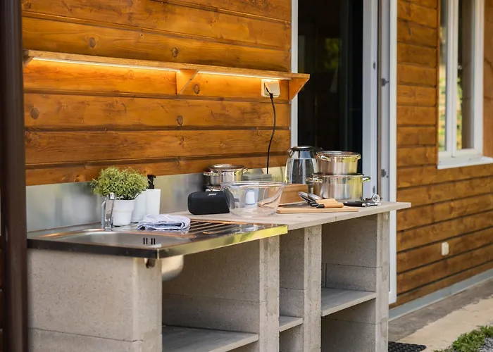 Vakantiehuis Magic New Cozy Tiny House At Private Rehenice